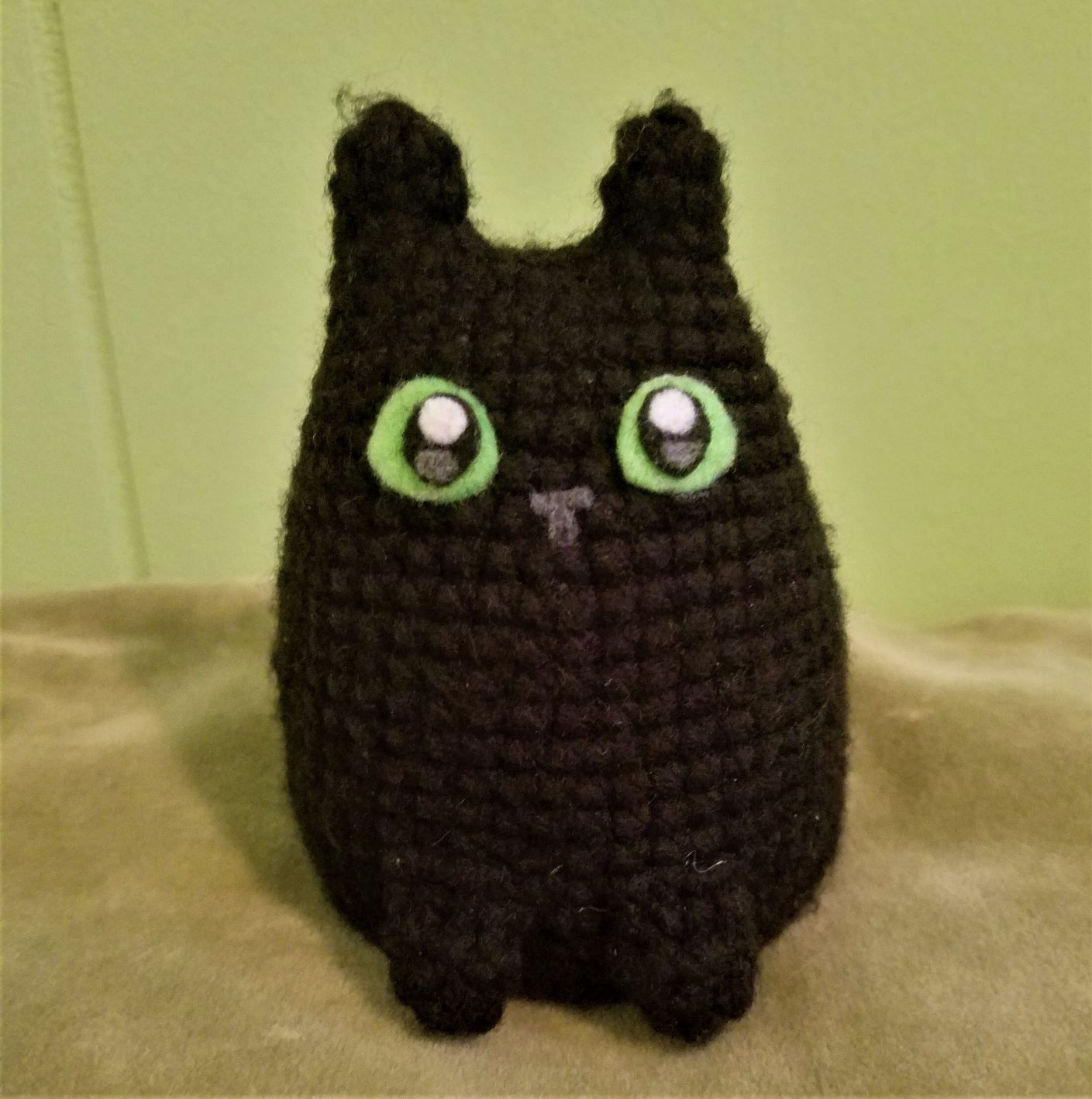 Creature Spotlight-Custom Black Cat Amigurumi